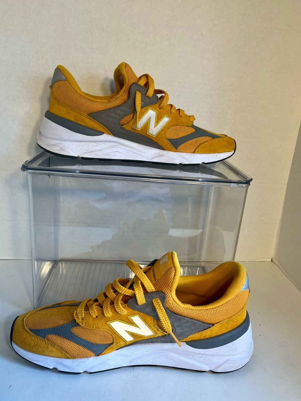 MEN'S NEW BALANCE X90 (RETRO 1990s) (SIZE 11.5) (MINT CONDITION)
